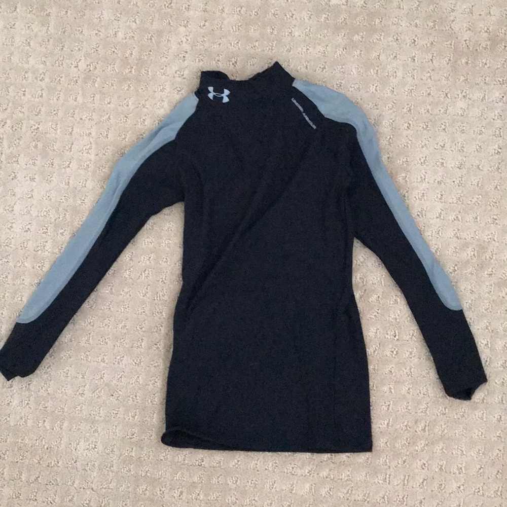 Underarmour shirt